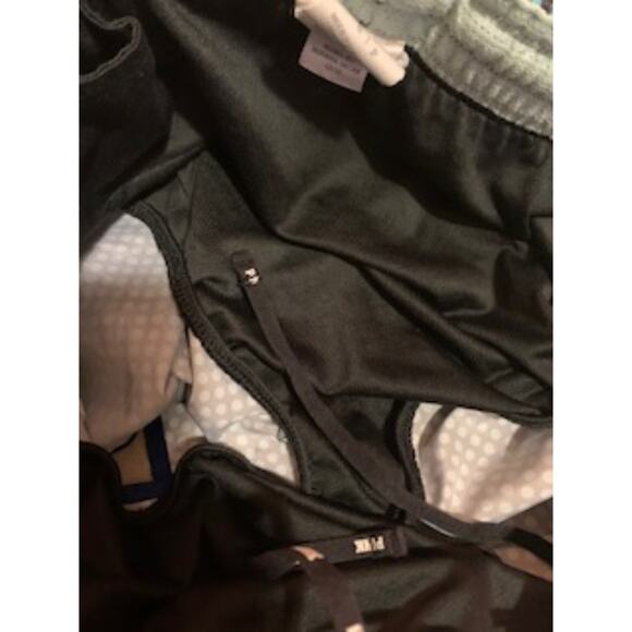 Pink by Victoria Secret Size Small Polka Dot Green/Blue Track Shorts - Picture 4 of 6